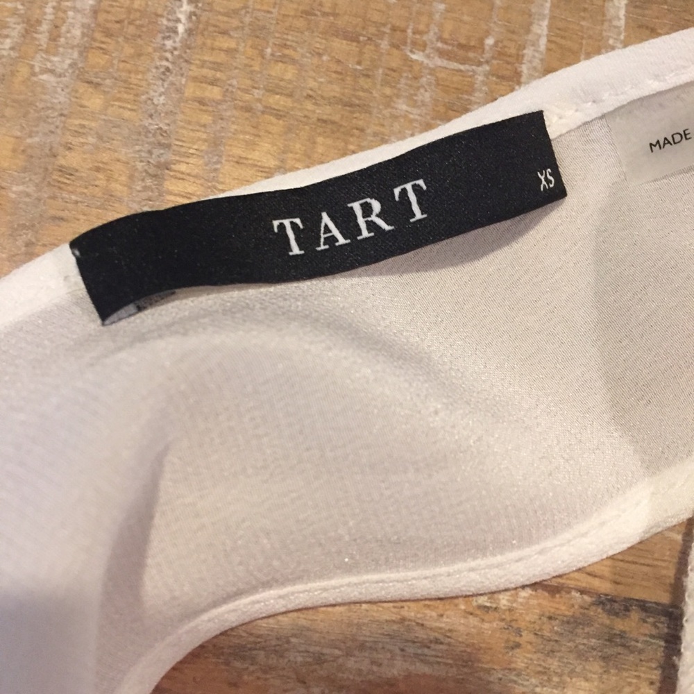 NWT Tart Collections Olivia Silk Tank XS White - Picture 5 of 6